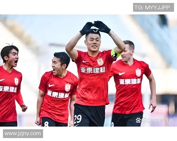 谭龙精彩抽射助力长春亚泰迎战对手展现强大实力