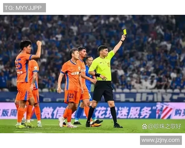 中超联赛精彩瞬间吾米提江助力球队逆转胜利展现非凡实力