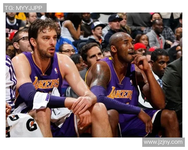 拜仁主场大胜施图加特队惨遭横扫 拜仁主场大胜施图加特队惨遭横扫